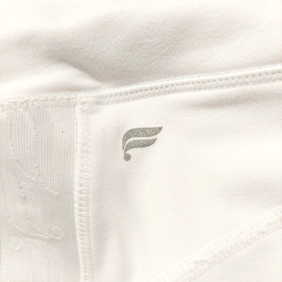 Fabletics Powerhold White Leggings - Picture 9 of 12